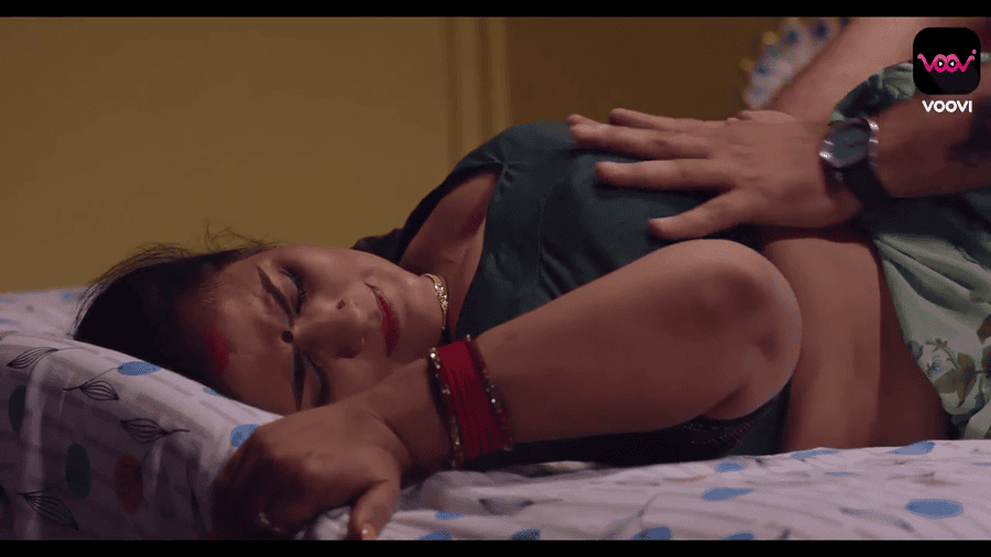 ATM Bhabhi Ep8 Voovi Aliya Naaz Hot Hindi Sex