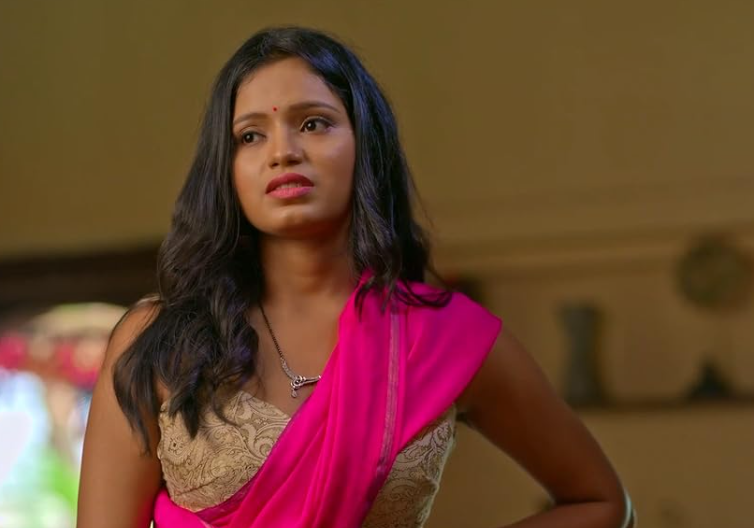 Utha Patak S04 Ep7 – Altt Balaji Neha Gupta Hot Bhabhi Video