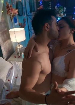 Adhure Hum E7-Sexy Aisa Yusuf Zai Hot Bhabhi Sexy