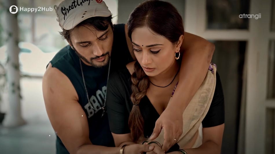 London Dreams E2-Sexy Satarupa Pyne Hot Kamwali XXX