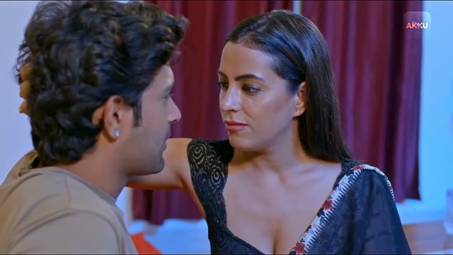 Madam Maya E2-Sexy Hot Indian Bhabhi Ka Sex Video