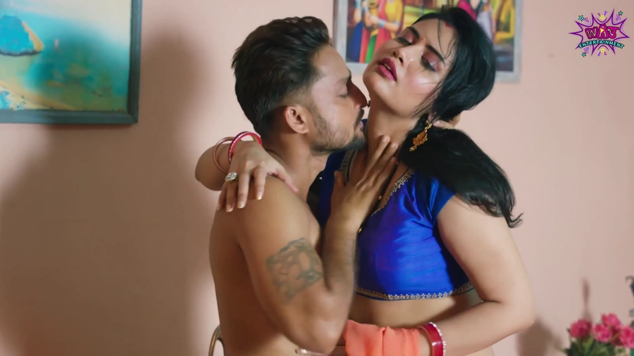 Cooker Ki Sitti E1-Hot Manvi chugh Bhabhi Webseries