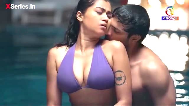 Bloody Marry E6-Hot Donna Munshi Desi Bhabhi XNXX