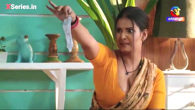 Chatkara E1-Hot Ridhima Tiwari Bhabhi Sexy Videos