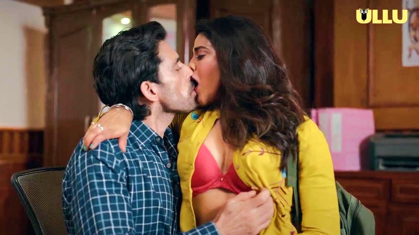 Numbari E4-Ruks Khandagale Indian Bhabhi Sex Video