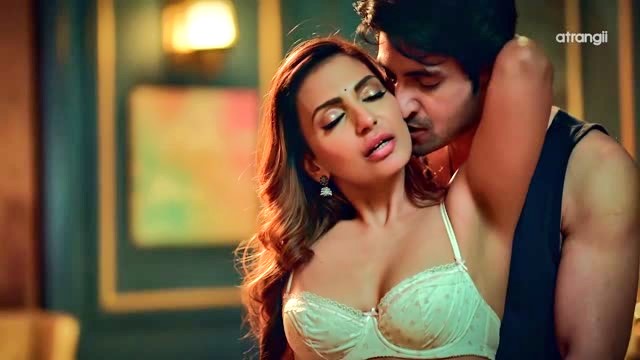 Wine S1 E5-Boobs Navina Bole Hot Bhabhi Webseries